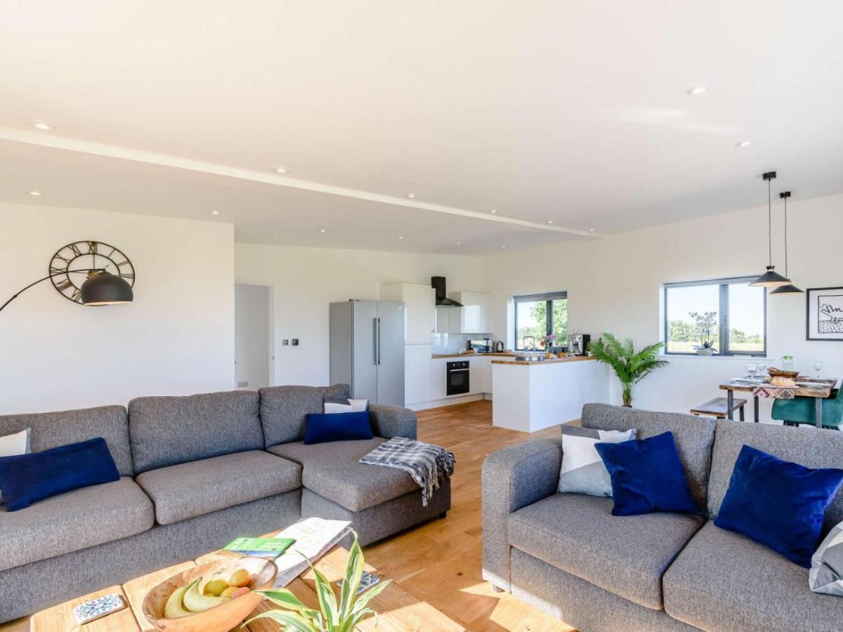 2-Bed Modern Bungalow - Outstanding Country Views Harrogate Bagian luar foto
