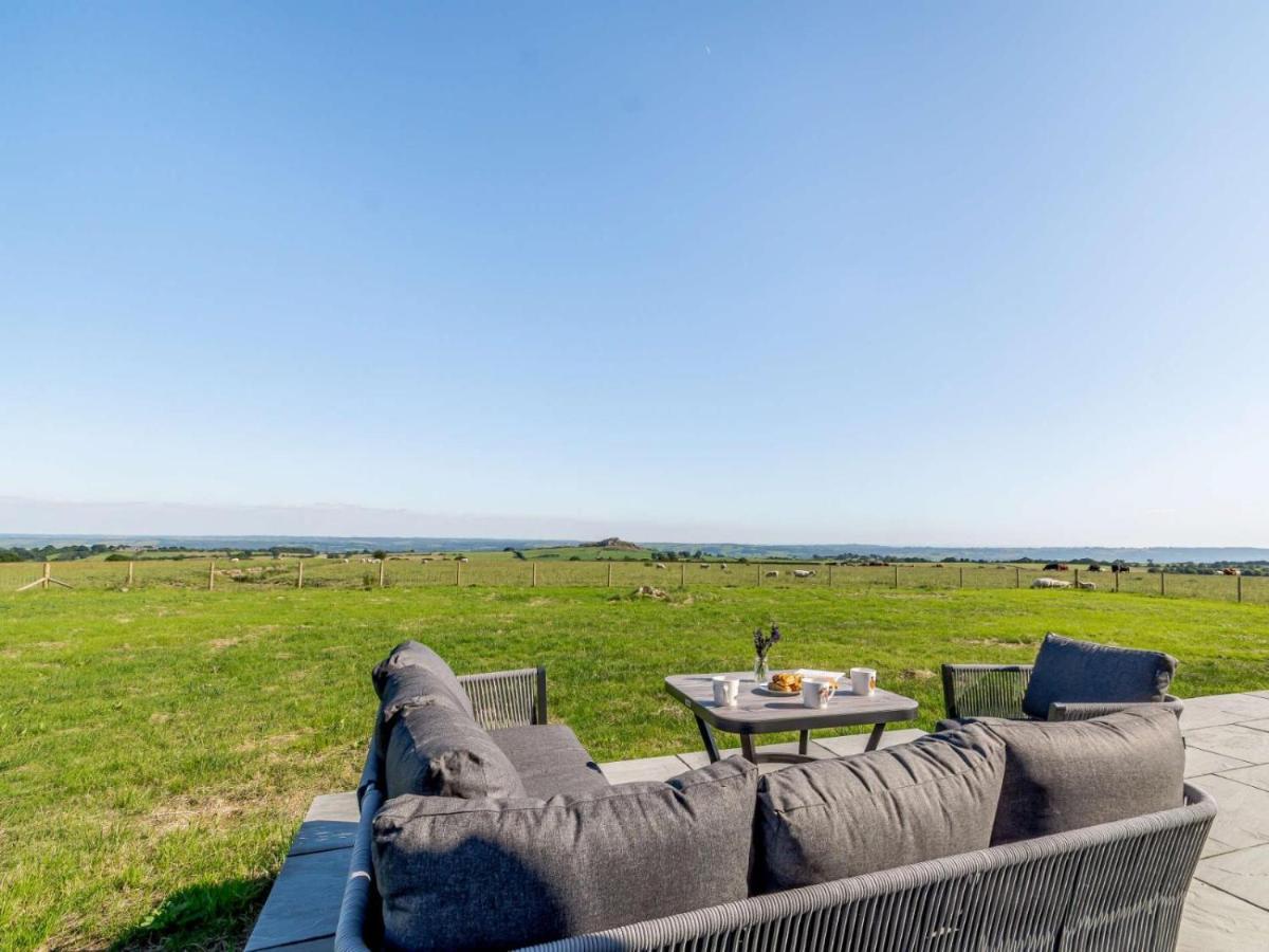 2-Bed Modern Bungalow - Outstanding Country Views Harrogate Bagian luar foto